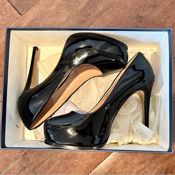 pour la victoire pumps